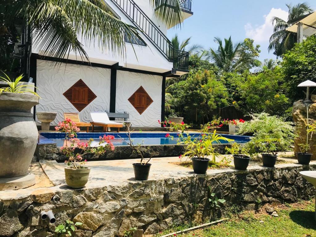 Peaceful Green Villa อูนาวาตูนา ภายนอก รูปภาพ