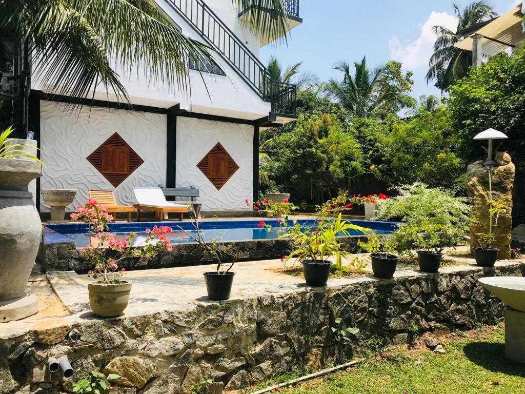 Peaceful Green Villa อูนาวาตูนา ภายนอก รูปภาพ